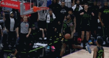 雷速体育官网首页-必须50分!米西飞天大帽 锡安反击面对空篮抡圆了大风车暴扣