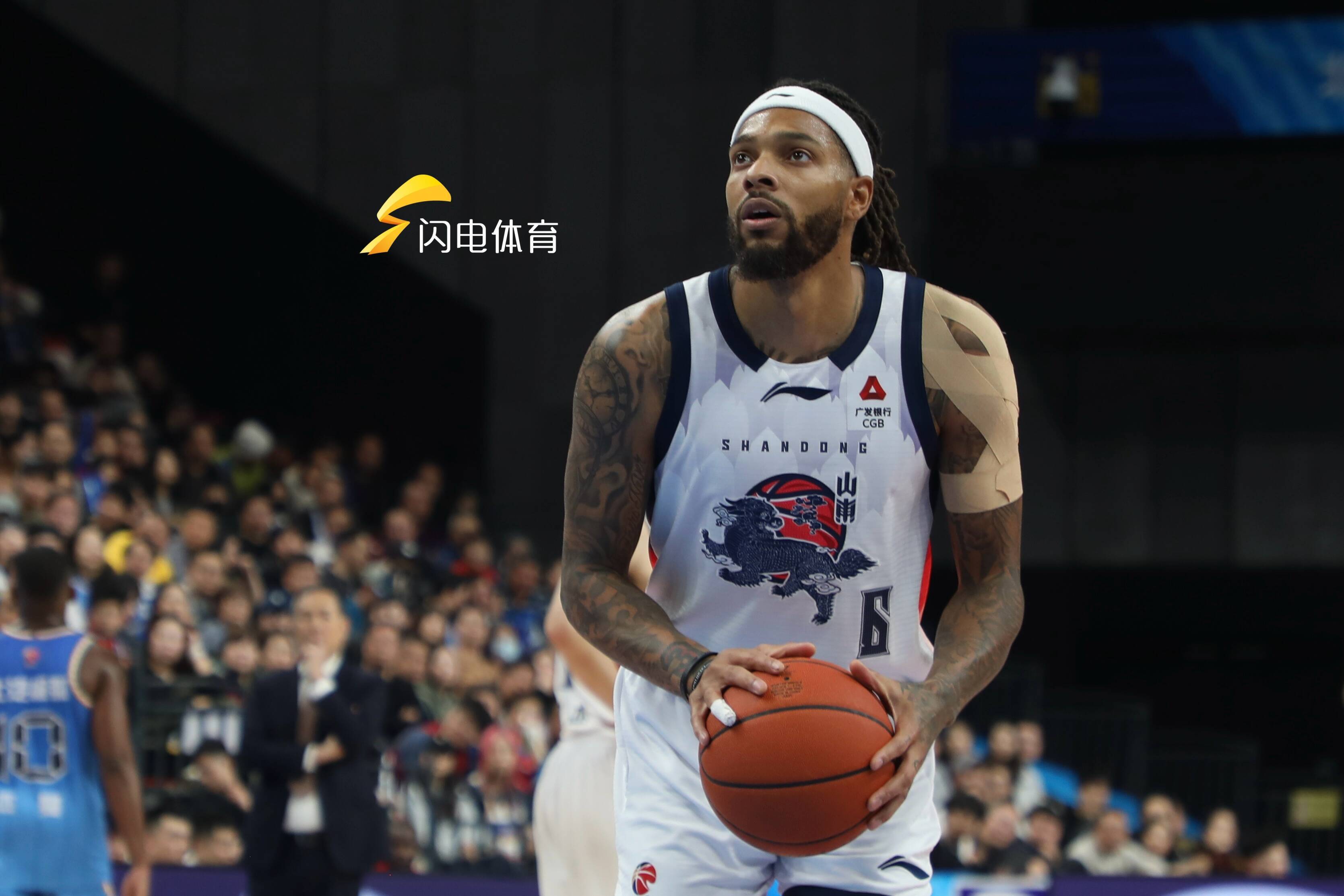 挺进俱乐部杯四强！山东高速男篮89-88险胜浙江